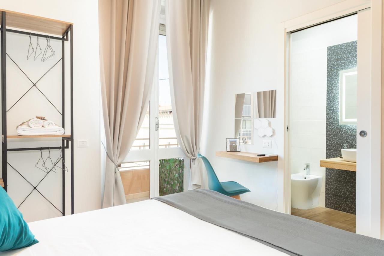 Domus Laetitiae Rooms & Apartments Quartu SantʼElena Eksteriør bilde